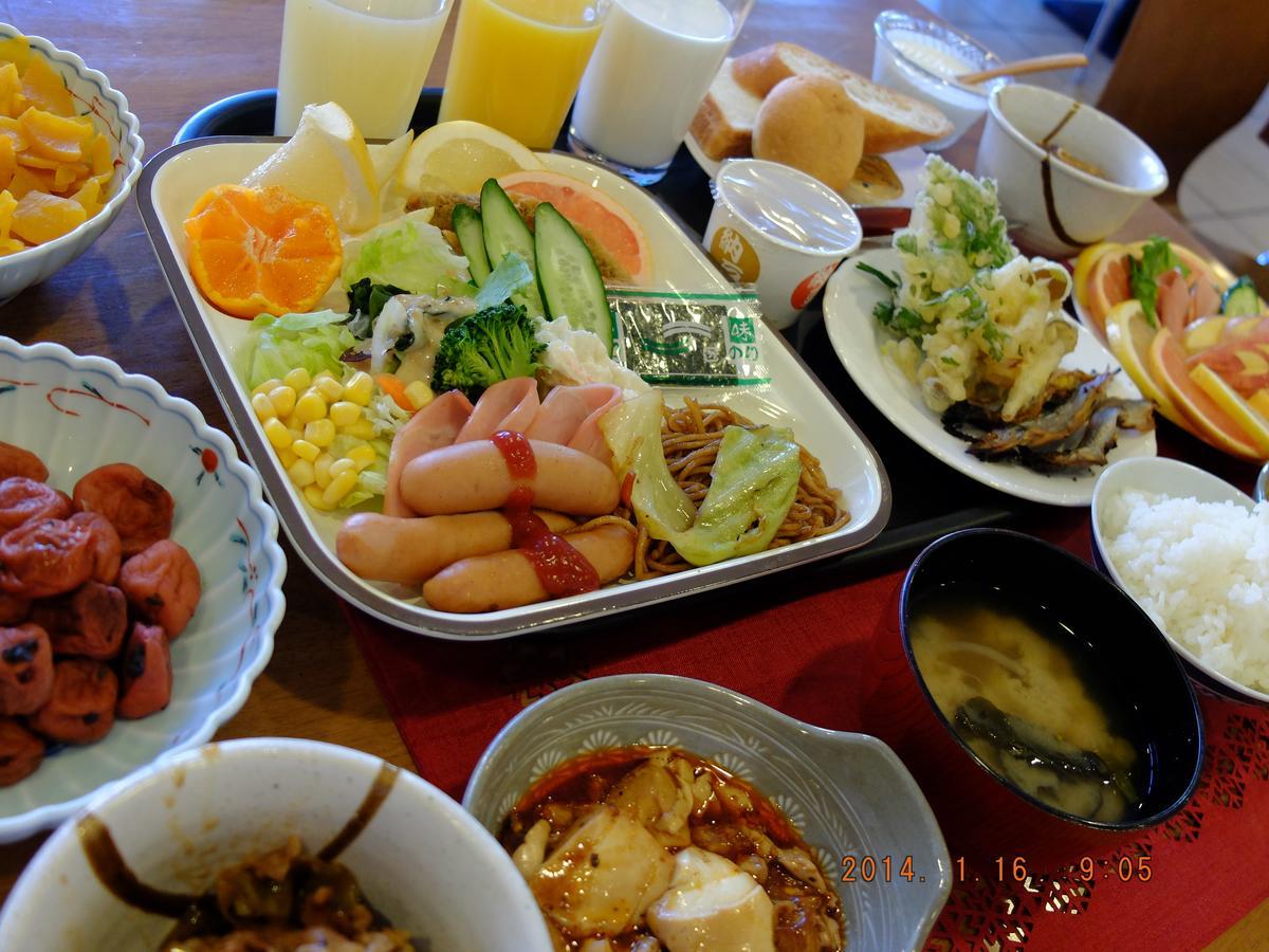 Hotel Crown Hills Katsuta Omotechoten Hitachinaka Exterior foto